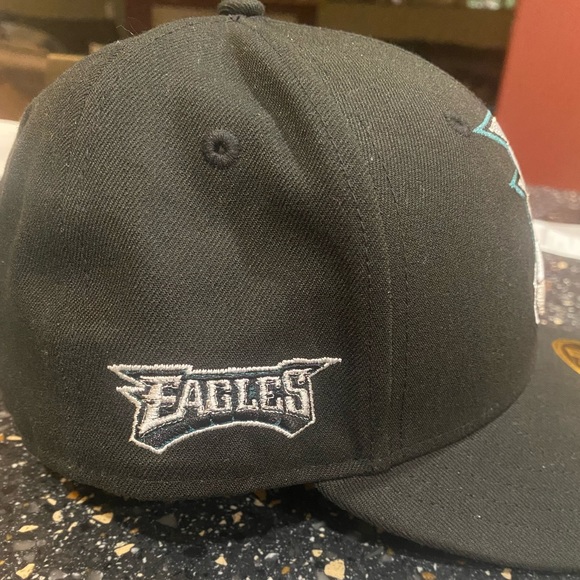New Era Philadelphia Eagles Hat - Picture 2 of 2